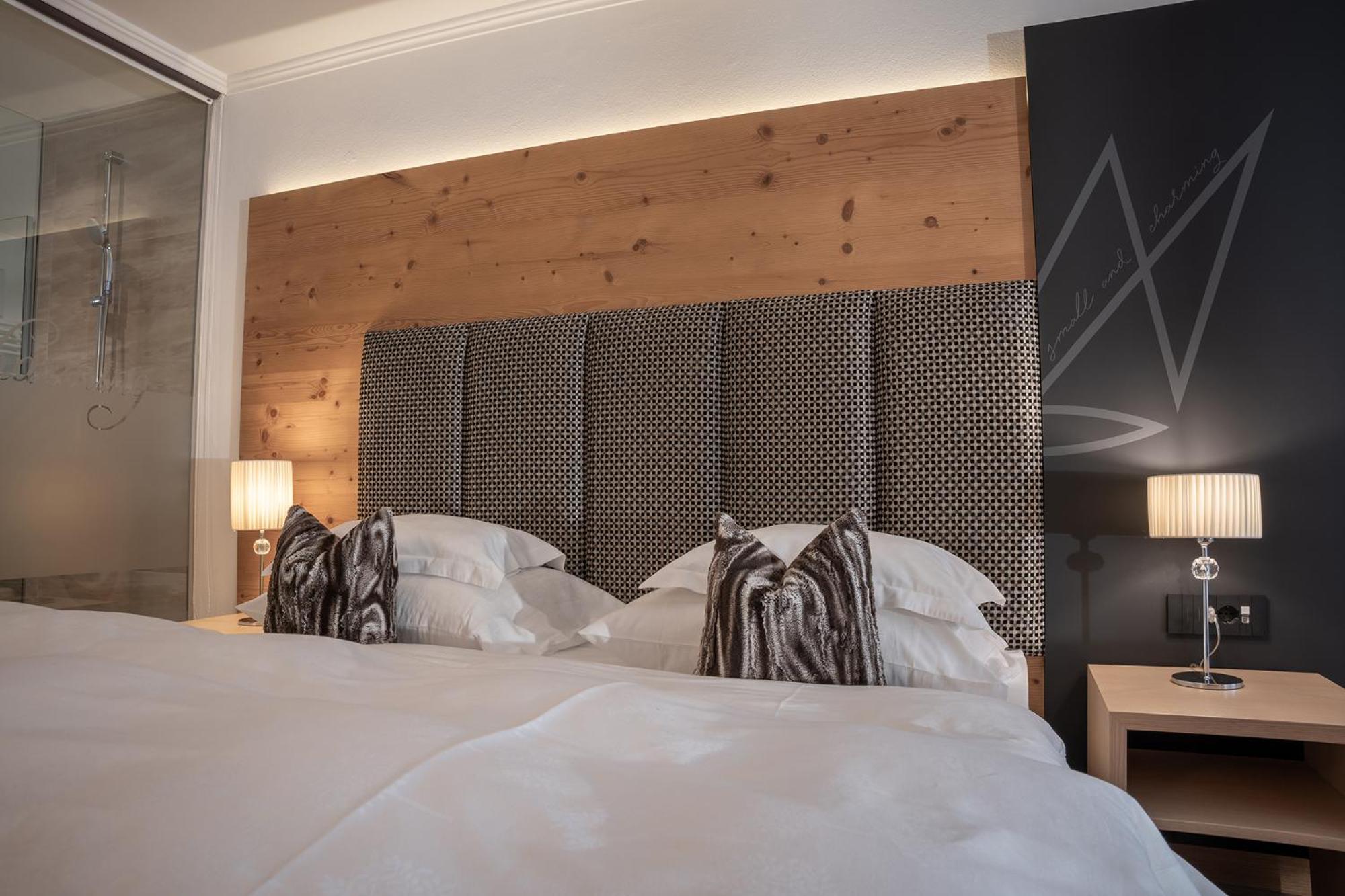 The Laurin Small & Charming 4*